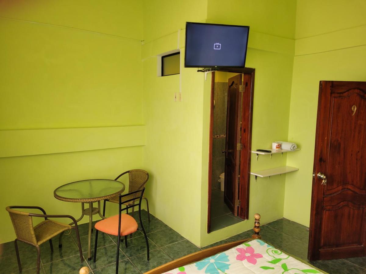 Hostal Haziel Salinas Kültér fotó