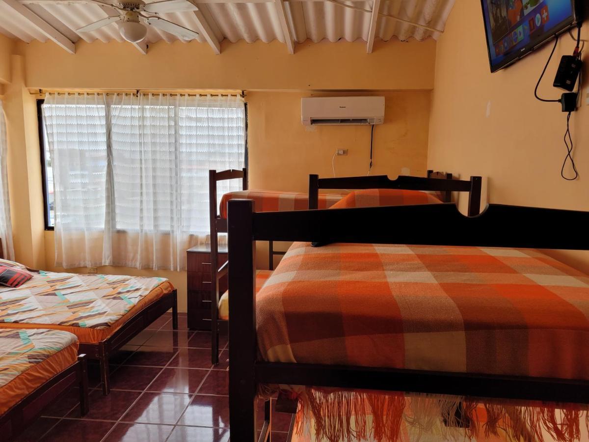 Hostal Haziel Salinas Kültér fotó