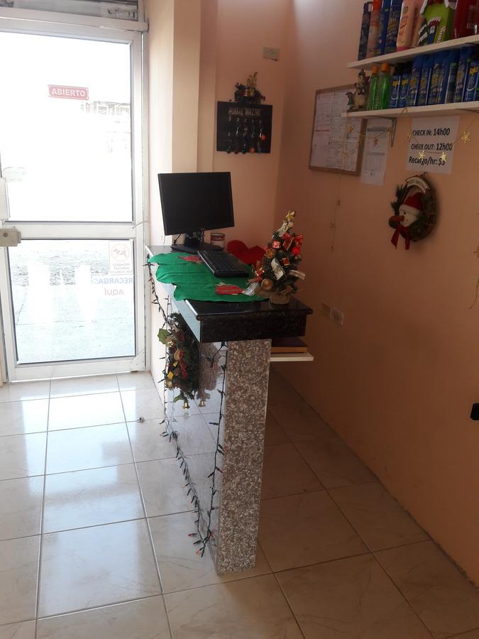 Hostal Haziel Salinas Kültér fotó