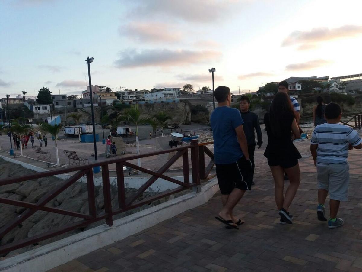 Hostal Haziel Salinas Kültér fotó