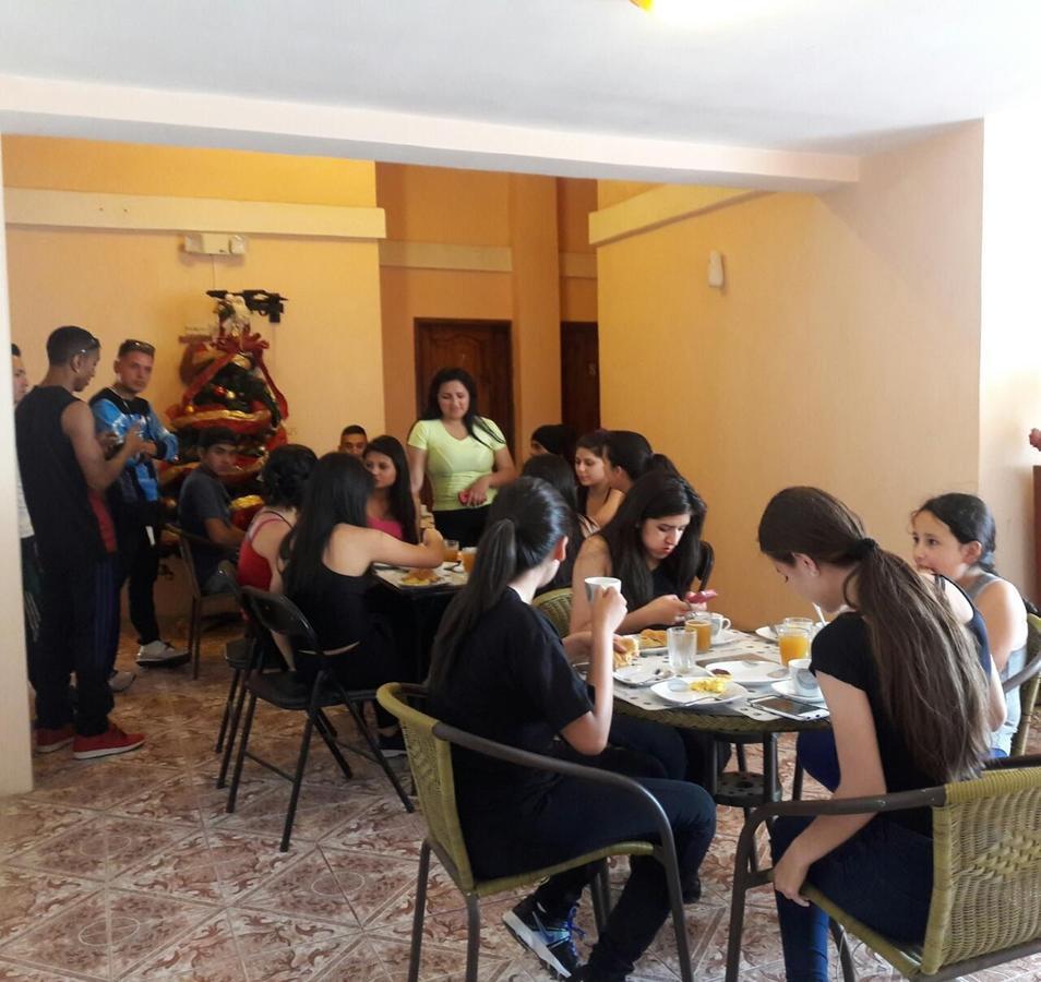 Hostal Haziel Salinas Kültér fotó